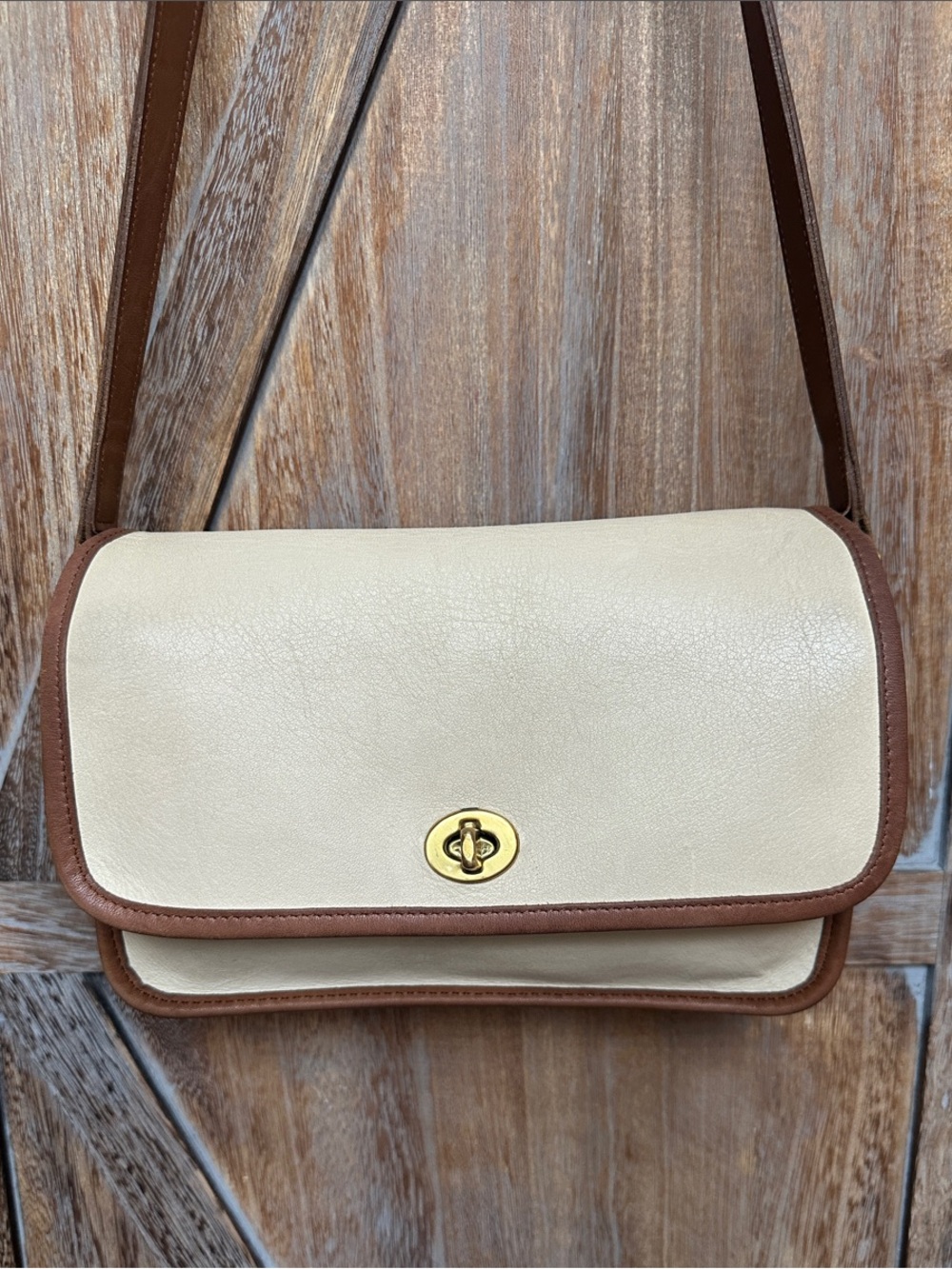 Coach Vintage Spectator City Equestrian Crossbody Shoulder Bag